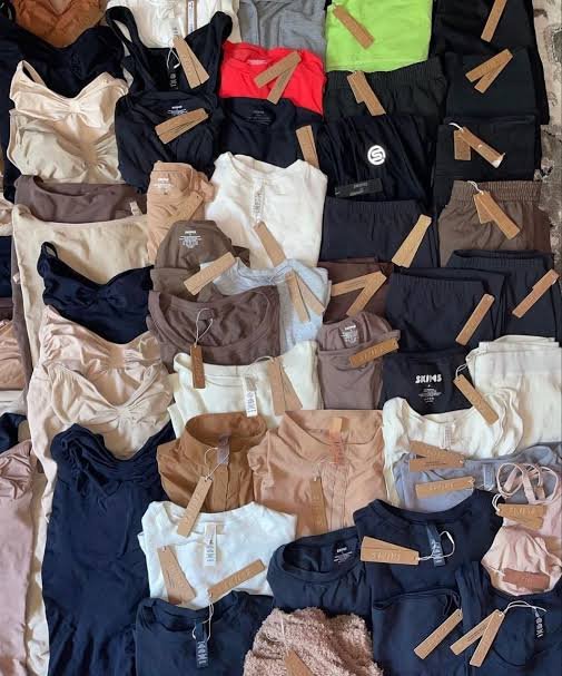 PREMIUM SKIMS SHAPEWEAR BOXES - Image 3